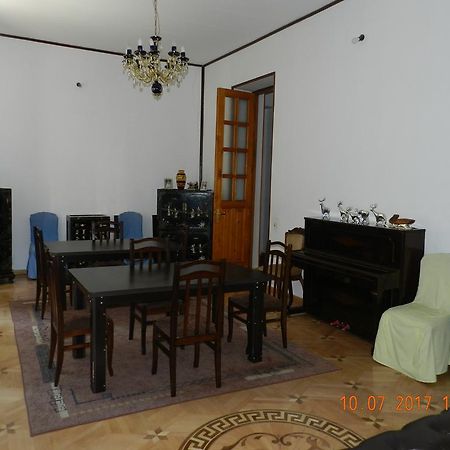 Room 404 Guest House Τυφλίδα Εξωτερικό φωτογραφία