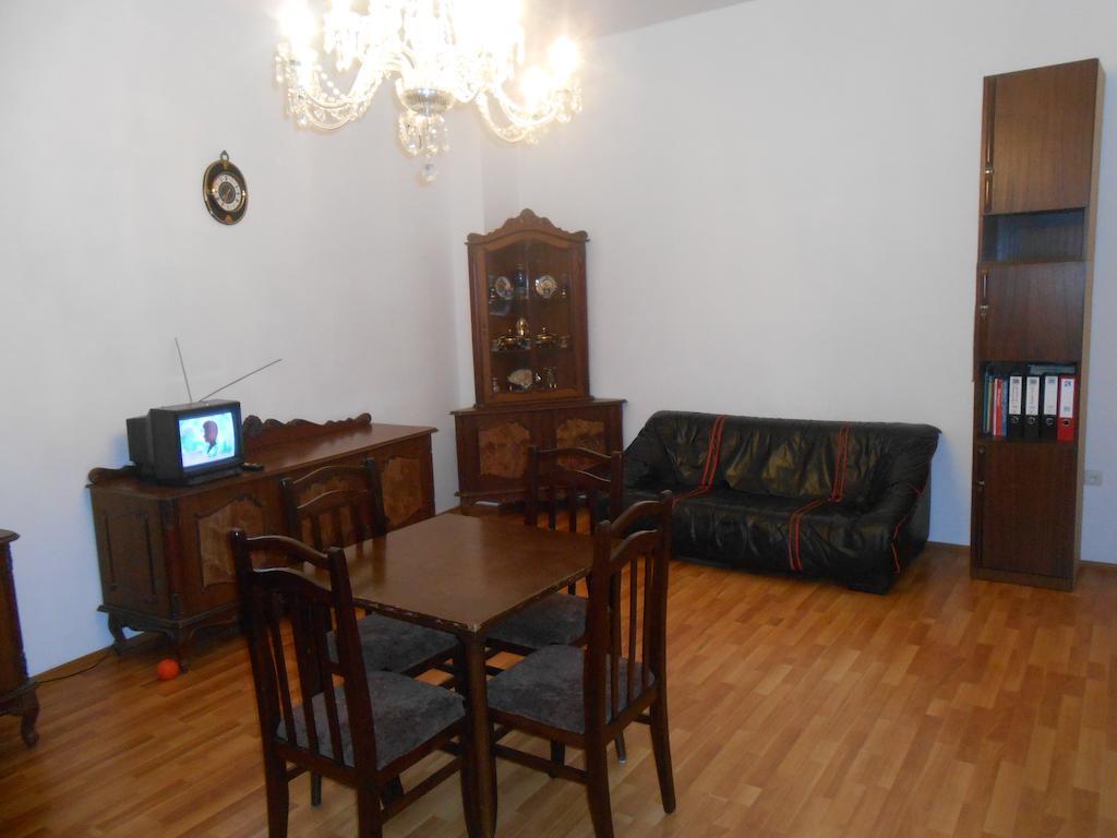 Room 404 Guest House Τυφλίδα Εξωτερικό φωτογραφία
