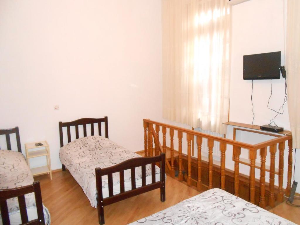 Room 404 Guest House Τυφλίδα Δωμάτιο φωτογραφία