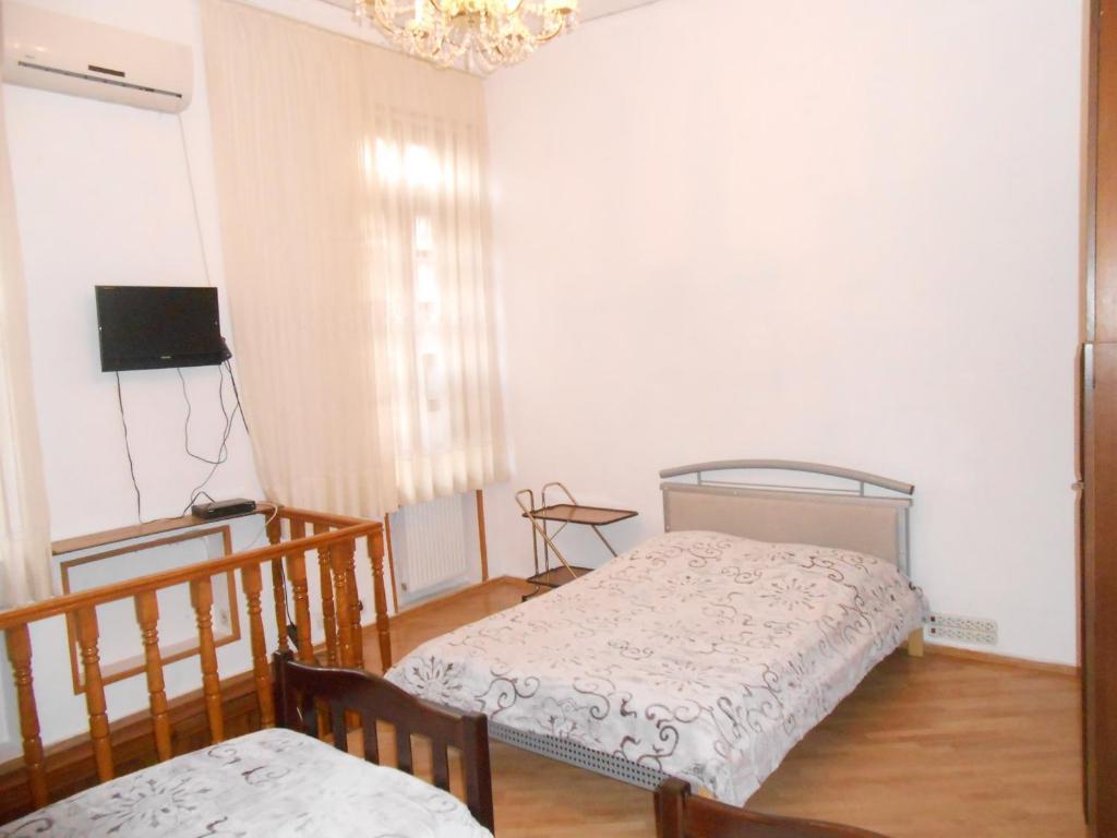 Room 404 Guest House Τυφλίδα Δωμάτιο φωτογραφία